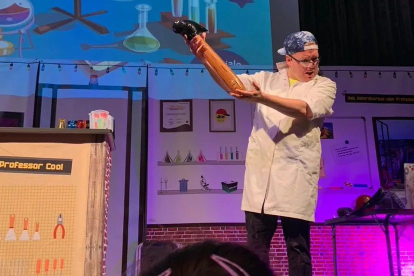 2025-10-09 professor cool