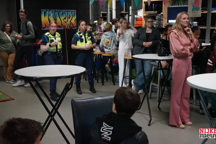 2025-10-10 chill out-5