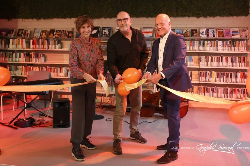 2025-10-30 heropening bibliotheek 44