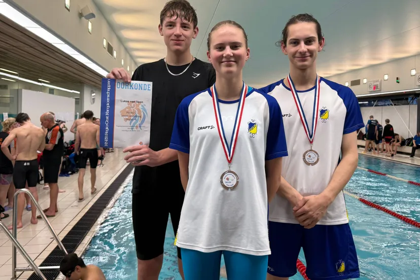 2025-12-08 Flevo zwemmers op Geld Kampioenschappen