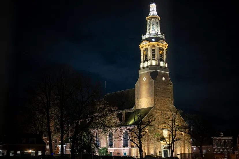 2026-01-10 grote kerk in het donker