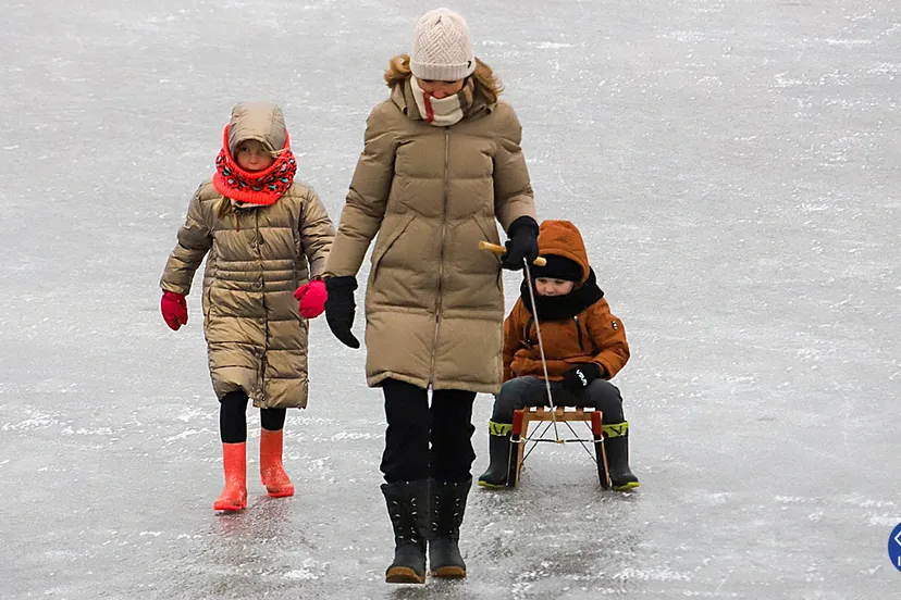 2026-01-11 Op het ijs Zeedijk 1