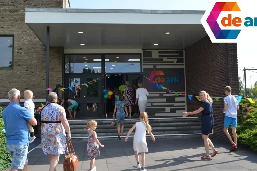 2026-03-27 de ark (2)