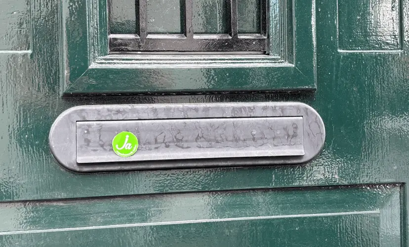 ja20sticker20op20brievenbus20minder20papierverspilling20nijkerk