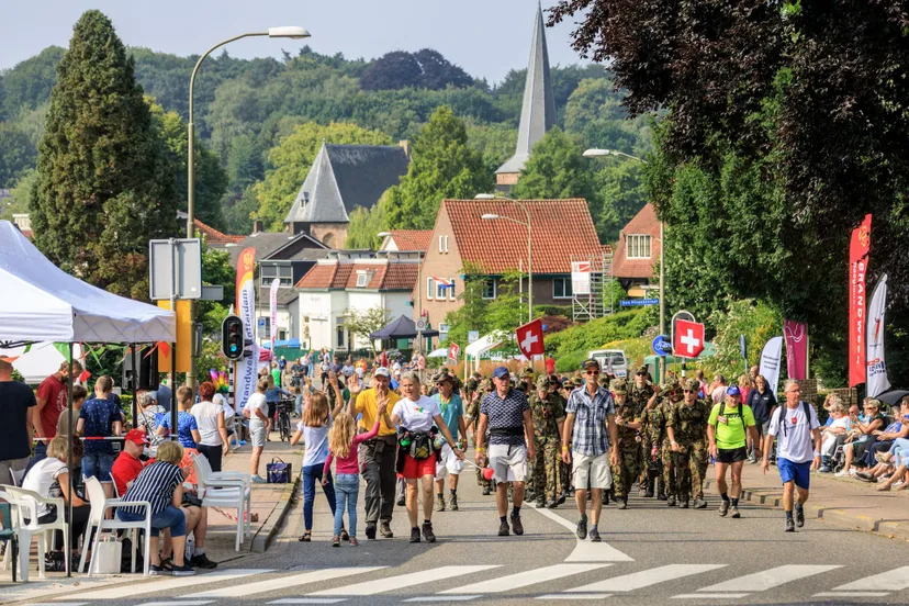 bed nijmeegse vierdaagse omstreken c jurjen drenth