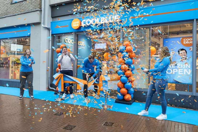 coolbluewinkelopening nijmegen persbeeld 1
