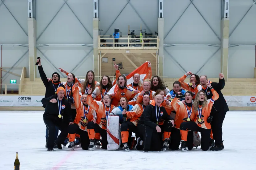 dames ned wereldkampioen 2022 foto els fondse