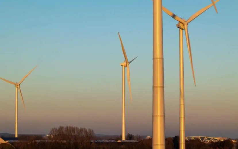 energiepark koningspleijhvdb20221212 007 1536x1024 1 915x518 1