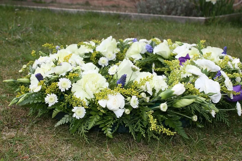 funeral flowers 374183 1280