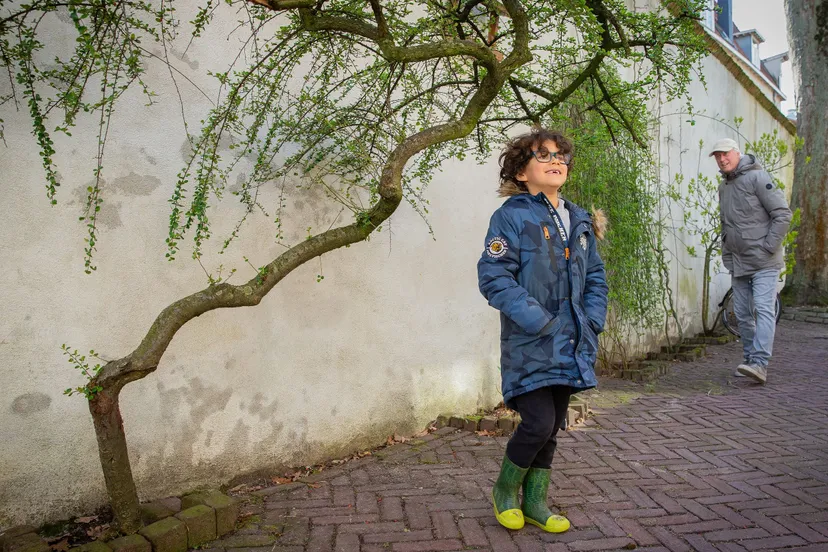 op ontdekkingstocht tijdens de stadssafari door de binnenstad foto david van haren