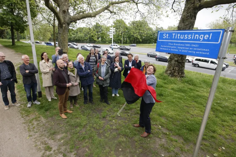 titus brandsma singel onthulling
