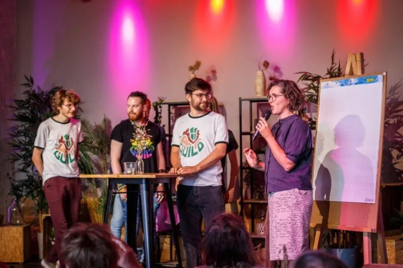 sociale club the guild ontvangt lokaal compliment 2024