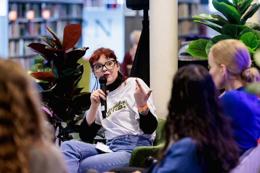 valentijnsdag in de bieb c marcel krijgsman