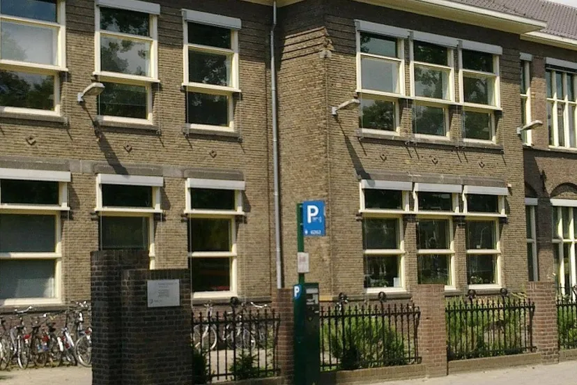 Verkleind MFC achterzijde