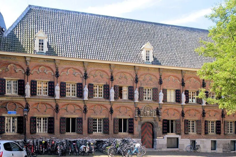 Radboud Universiteit