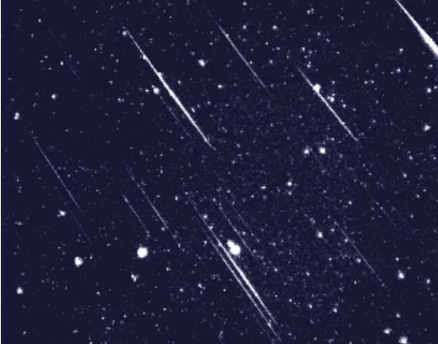 De meteorenzwerm Perseïden.2. in augustus 2026 - hemel.waarnemen.com