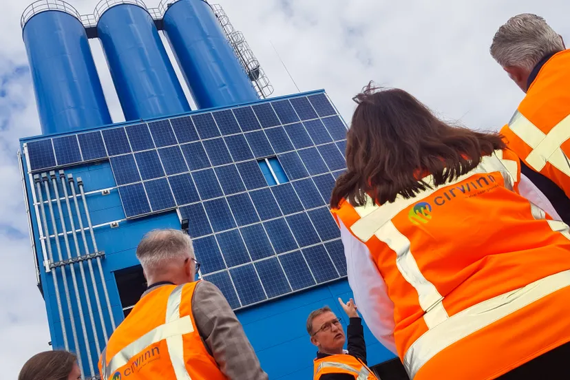 0530 symposium smart old new materials 120535