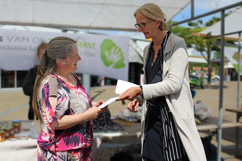 17fairtrademarkt 25mei19 emmeloord mhpublicatiesnl eerste prijs