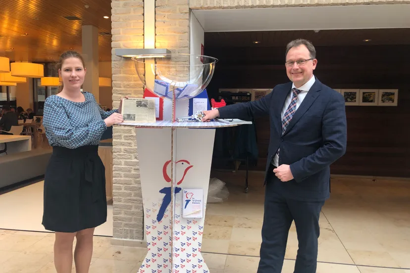 190307 stilstaan bij vrijheid in het gemeentehuis