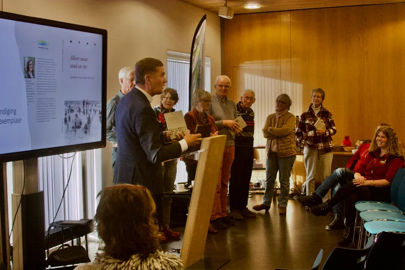 aanbieden boek oral history