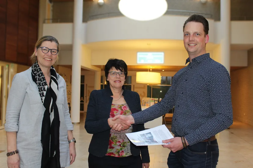 aanbieding manifest nne aan uitdewilligen mhpublicatiesnl