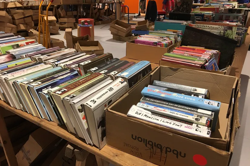 boekenverkoop flevomeer bibliotheek emmeloord2 mhpublicatiesnl