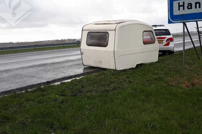 caravan 160898010 2922447658021820 6239955661409951815 o