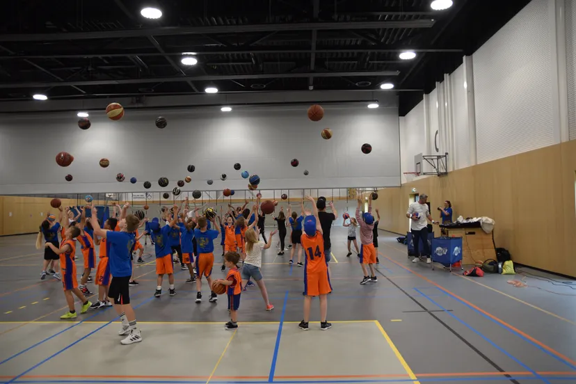 clinic henk pieterse foto niek barmentloo