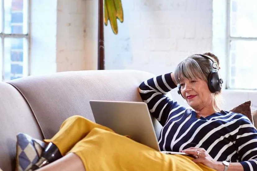 digitaal de zomer door online lezen en luisteren