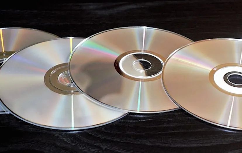 discs cd rom software dvd dvd rom digital cd cc by maxpixel