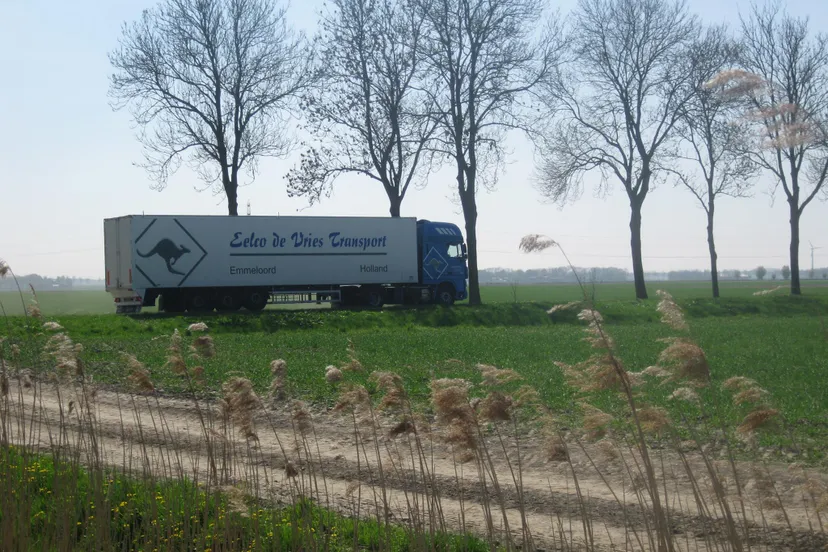 foto bij persbericht overname eelco de vries transport