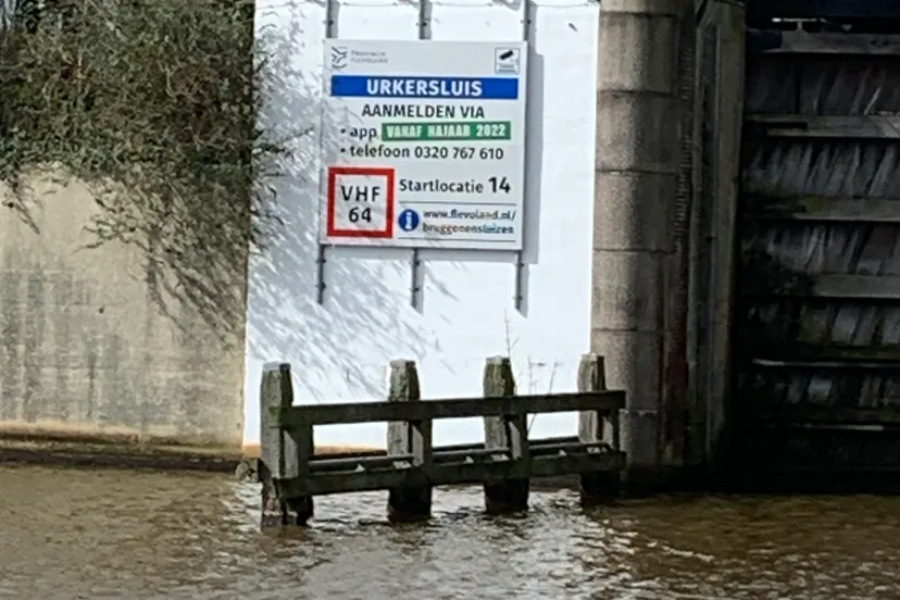 foto informatiebord urkersluis