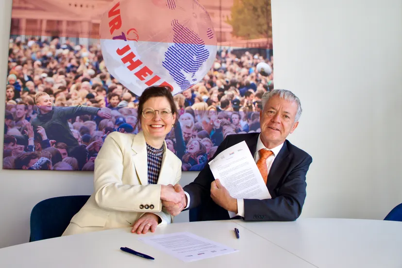 foto ondertekening intentieverklaring2