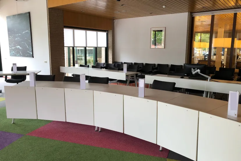 foto raadszaal bij persbericht