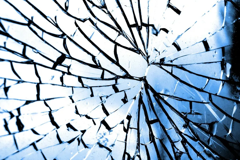 gebroken glas cc0 pixabaycom