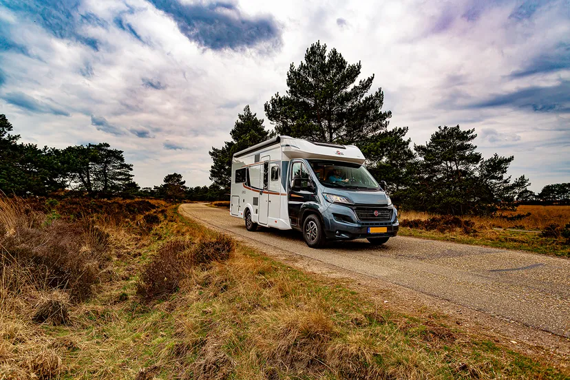 hertz camper 1