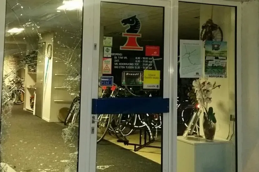 inbrak fietsenzaak marknesse politie nopurk e1467471537315