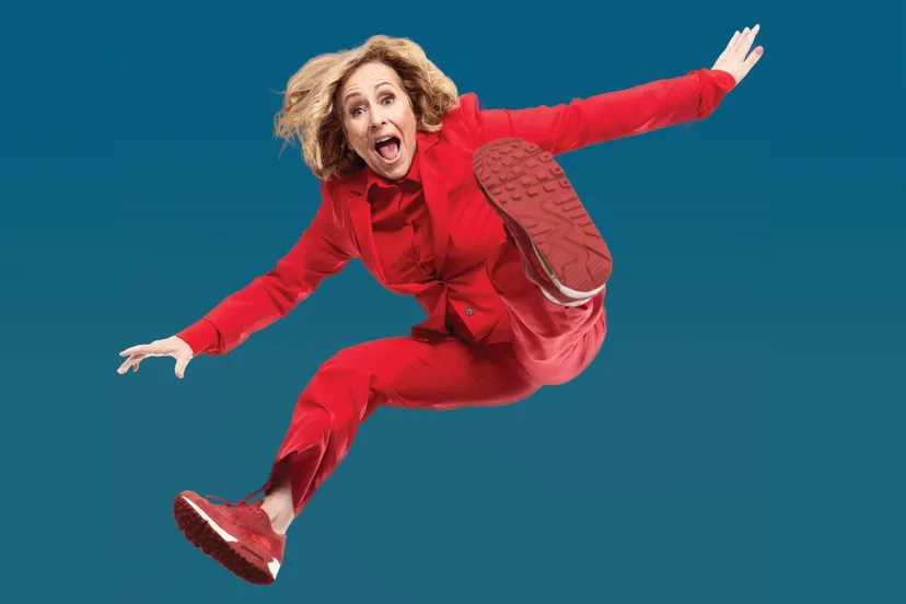 kik angela groothuizen lueke binge marthe hennink liggend