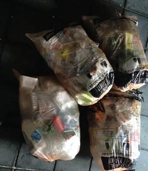 plastic hero 2 cc by mhpublicatiesnl e1463640313767