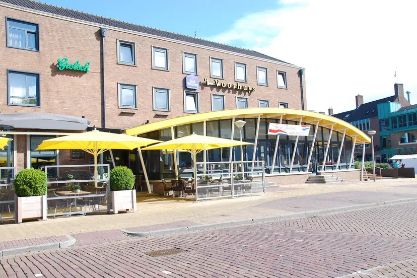 voorhuys voorkant