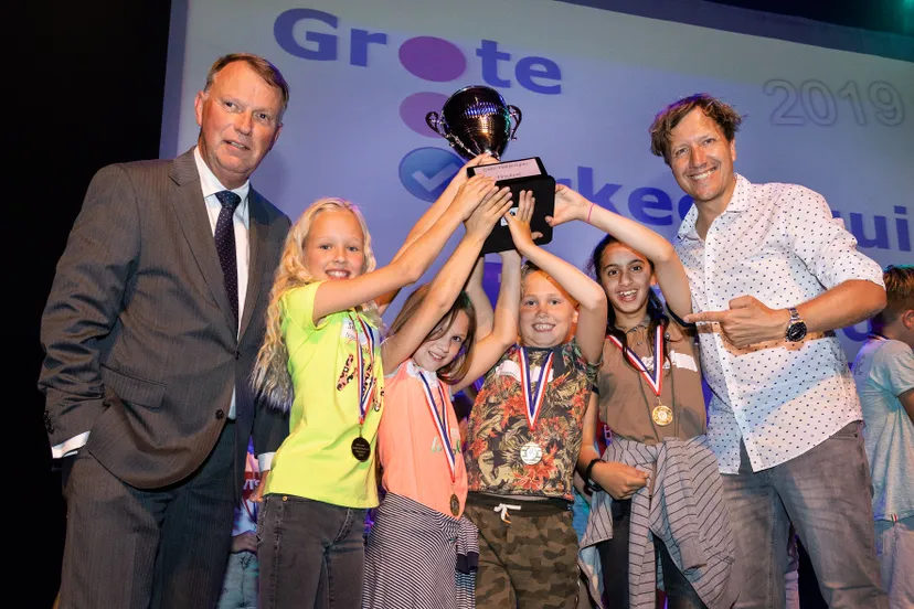 winnaar grote verkeersquiz 2244 fotostudiowierd