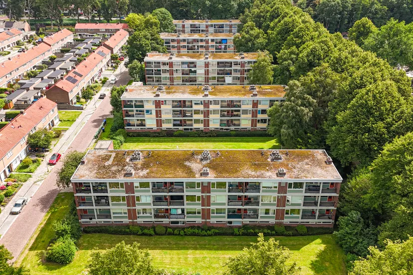 Dronefoto Flats-Europalaan-Emmeloord-1