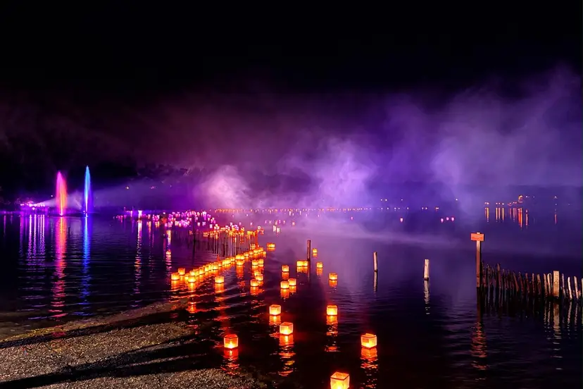 Persbericht foto Wenslichtjes op de Plas 2026