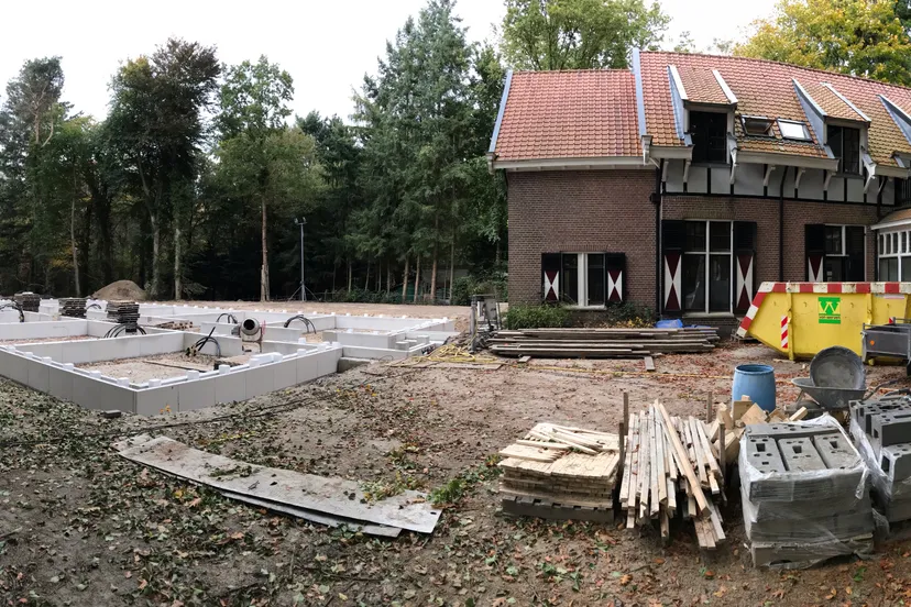 2104 a9554612ea516b23bf603e7aa4f873f6