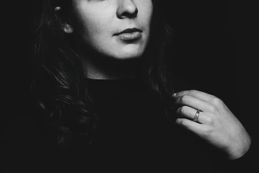 black and white photo 1903870