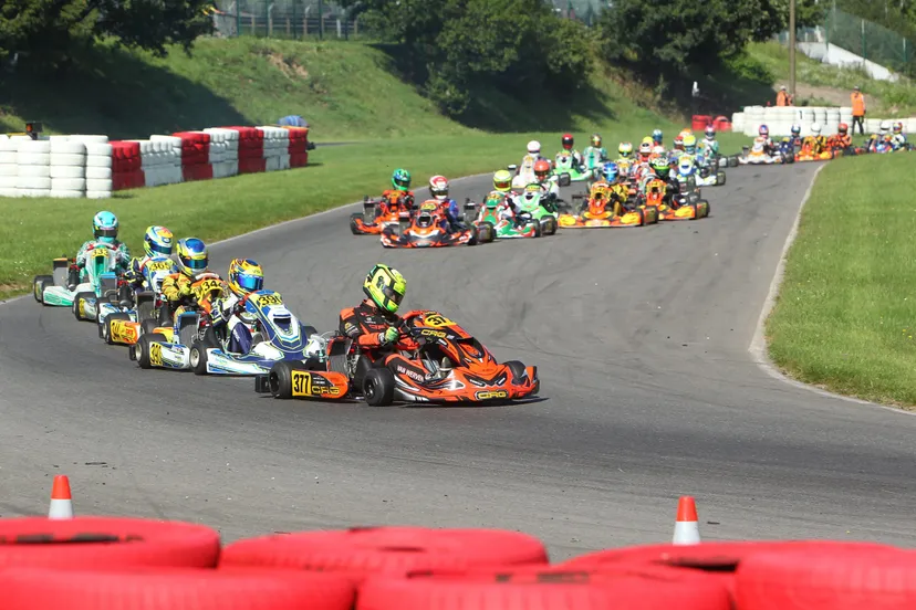 dion van werven met 377 neemt de leding id0g7322 scaled 1