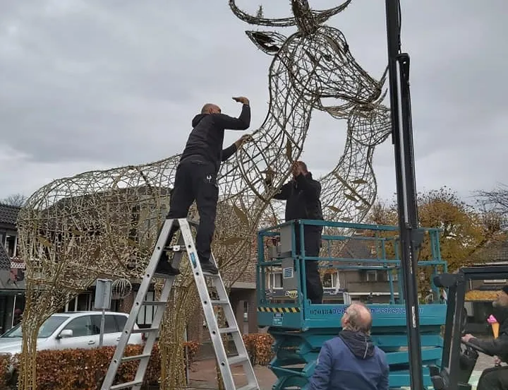 herten opbouw vvv nunspeet uit de kunst