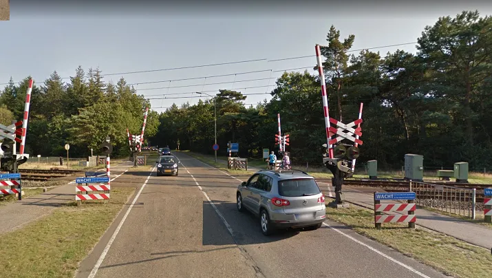 spoorwegovergang eperweg