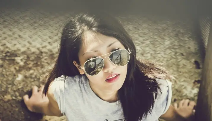 vrouw-in-de-zon