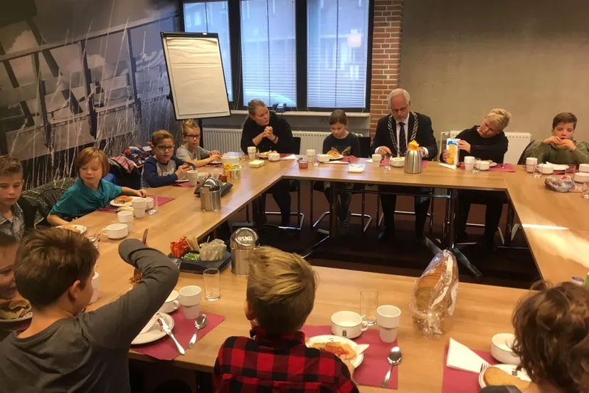 45545835 1940772972672551 6863583156071563264 o